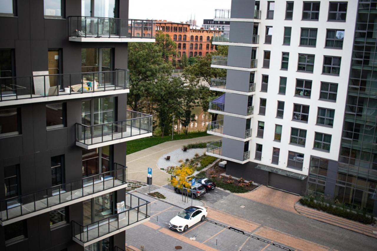 Urban Space Apartament 80 - Free Parking Breslavia Exterior foto